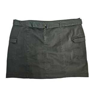 Torrid Olive Green Chino Stretch Cargo Skirt with Belt Size‎ 26 Women's Plus T24